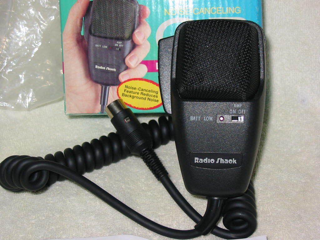 NIB Radio Shack Noise Canceling Dynamic Amplified Power Microphone Cat 