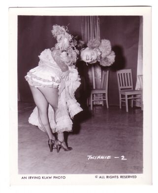 Twinnie Wallen Vintage Irving Klaw Pin Up Model 4x5 Photograph