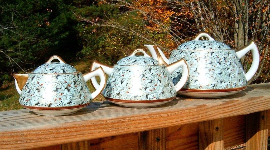 RARE KUTANI SHOZAN TEA POT CREAMER SUGAR Flying Crane Pattern China 