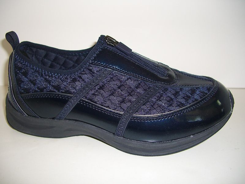 Easy Spirit Womens Shoes Navy Blue Sneakers Size 8 5WW