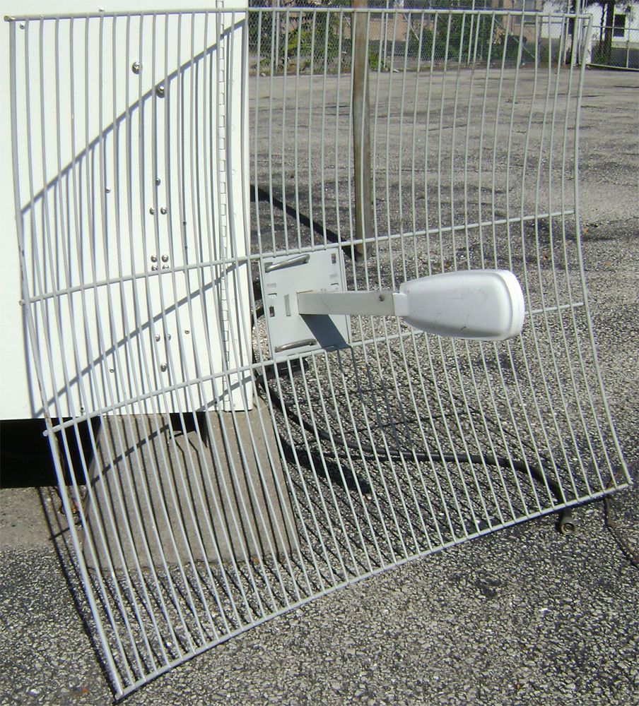 Cal Amp 130120 Parabolic Antenna Set of 3