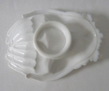 Westmoreland or Atterbury White Milk Glass Victorias Hands Dish Bowl 