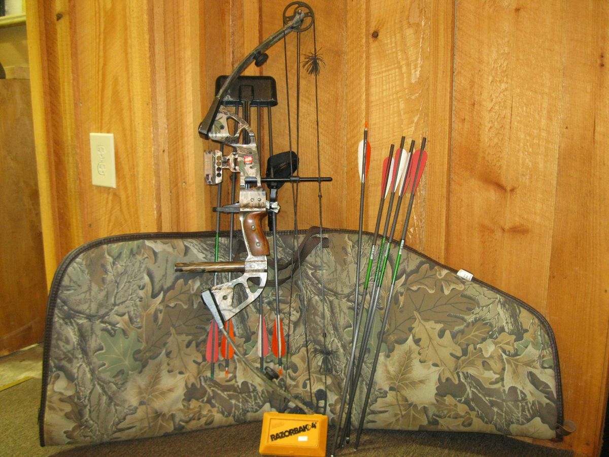 PSE Baby G Force Archery Compound Bow 60 70 # 29 Accessories Set up 