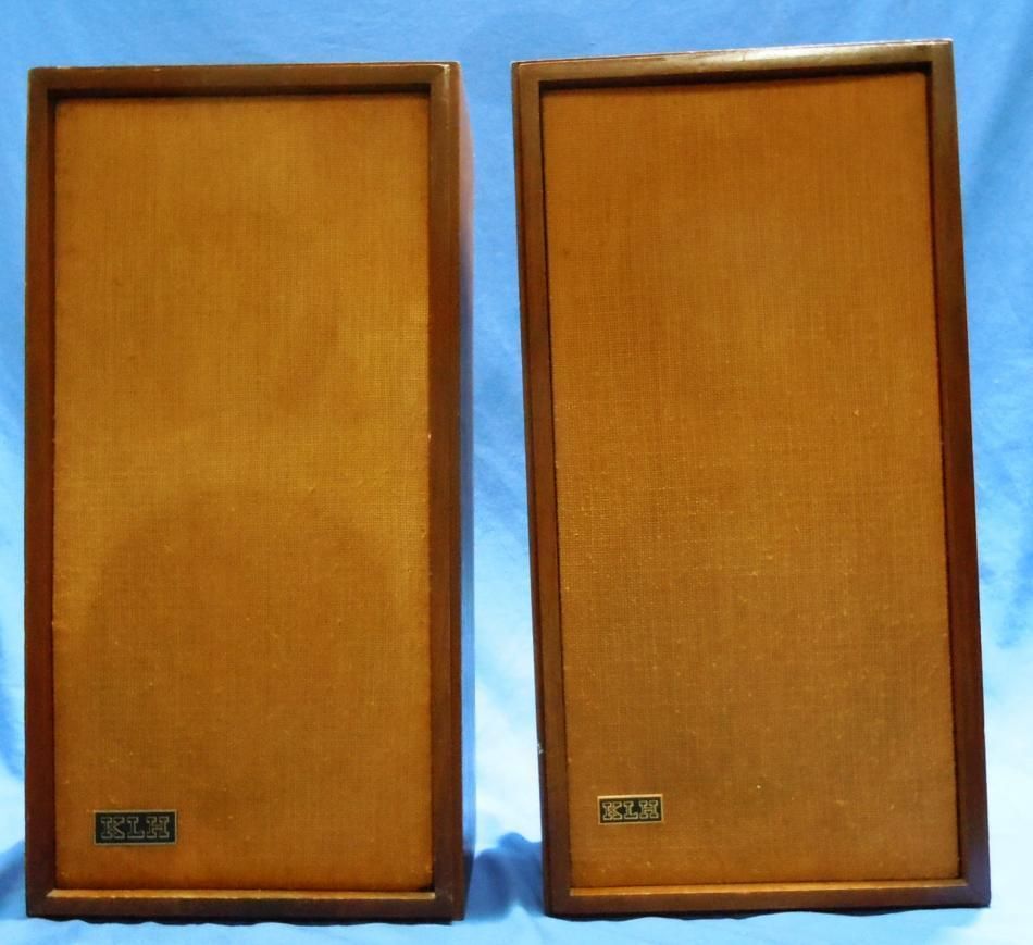 Pair of Refurbished KLH Model 17 Speakers in Good Working Order