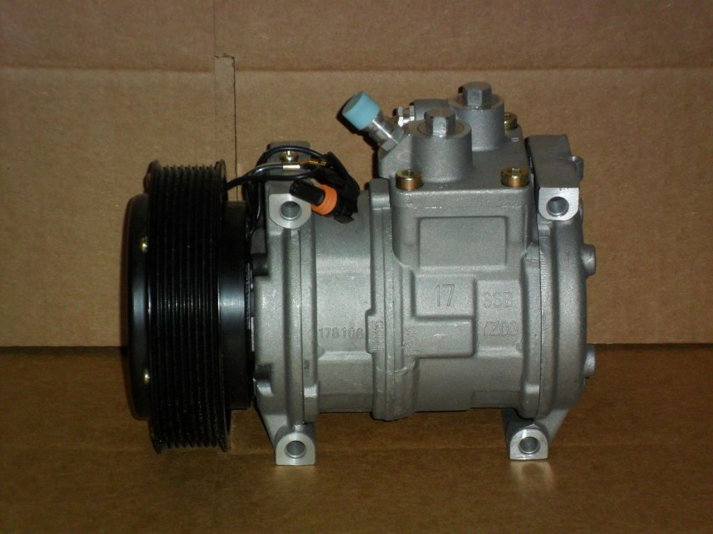 NEW AC COMPRESSOR JOHN DEERE TRACTOR 7000/8000 COMBINE 9000 SERIES