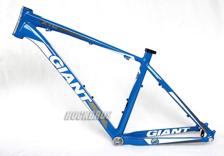 2012 GIANT MTB XTC FR Frame Size 18 M Blue/White/Sil​ver