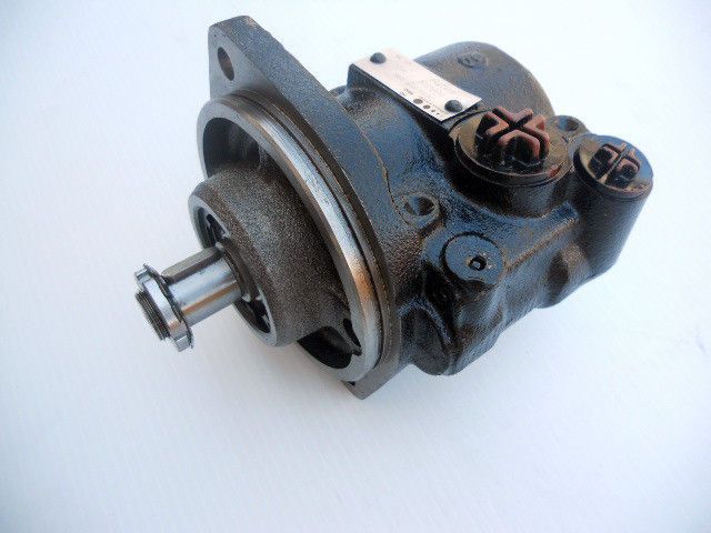 Iveco Eurotech Eurostar Eurotrakker genuine power steer pump p/n 