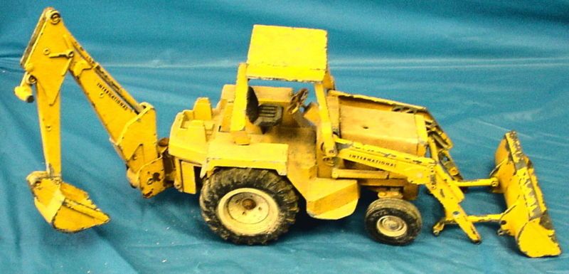 ertl 472 international backhoe for parts only ih time left