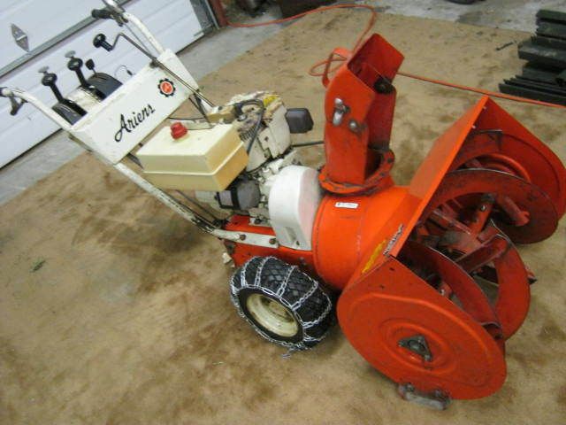 Ariens Snowblower 7HP Electric Start 24 Wide Cut