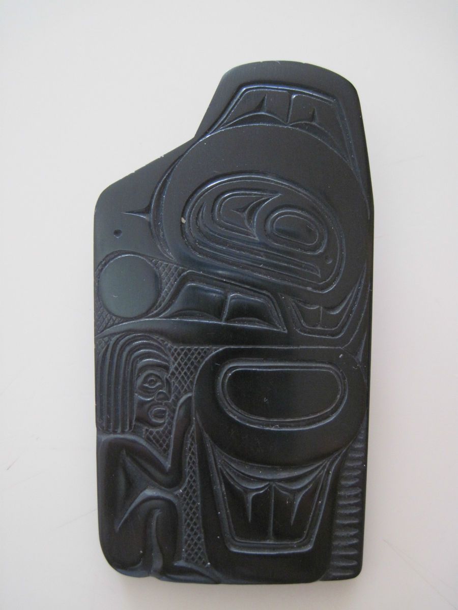 VTG NORTHWEST HAIDA ARGILLITE CARVED BROOCH PENDANT BY DENNY DIXON 