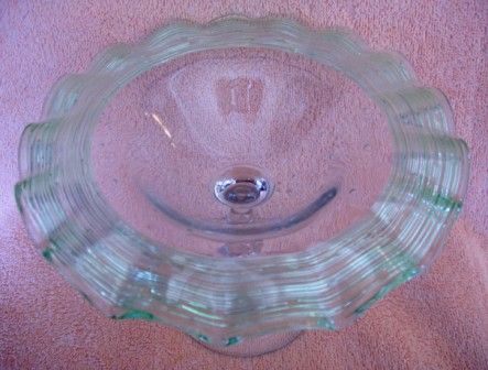 LOVELY FRY CRYSTAL REEDED RUFFLED AIRTRAP COMPOTE