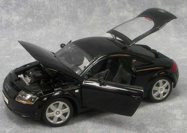 German Die Cast Car Lot 118 Scale AUDI TT VW Beetle AUDI AVUS