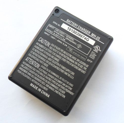 MH 25 MH25 Charger For Nikon EN EL15 ENEL15 battery SLR D7000