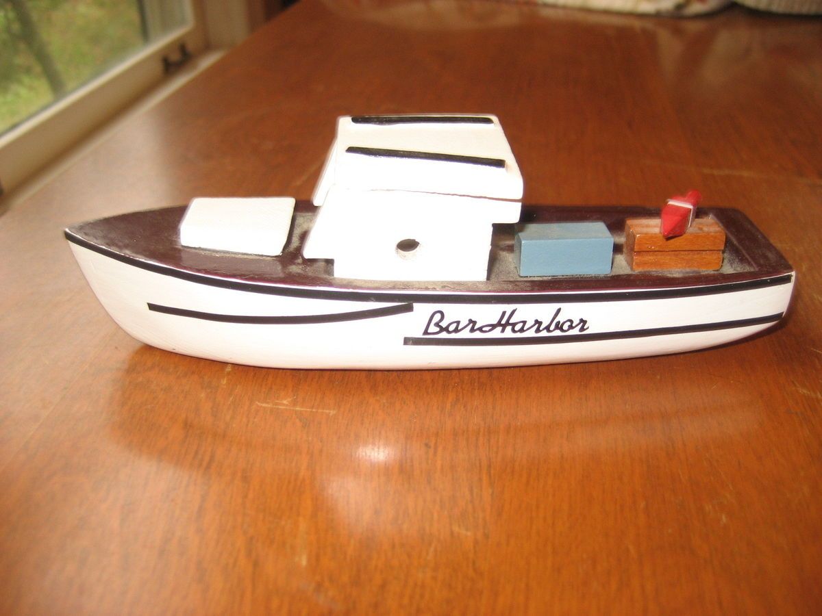 Bar Harbor Maine Boat Nautical Decoration Toy Wood Souviner Home Decor 