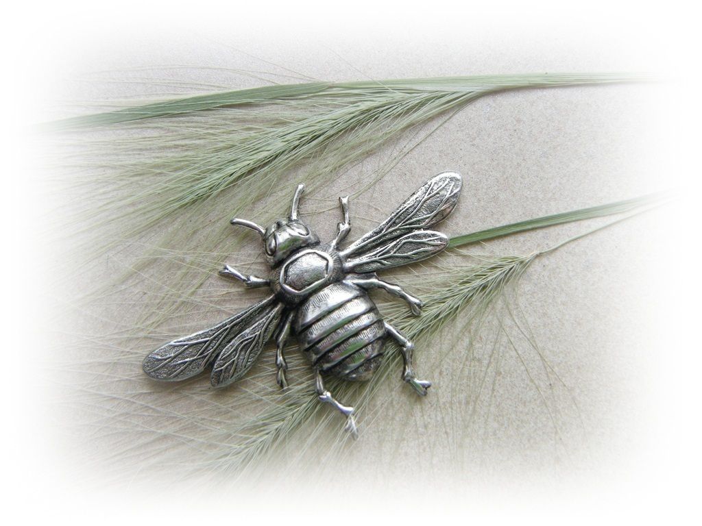 Large Bee Sterling Silver Ox Brass Jewelry Finding Brass Stamping F 