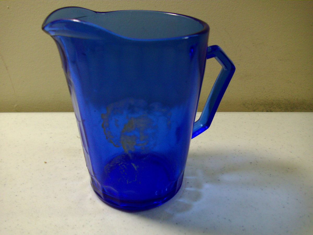 VINTAGE HAZEL ATLAS SHIRLEY TEMPLE BLUE GLASS CREAMER PITCHER OPTIC 