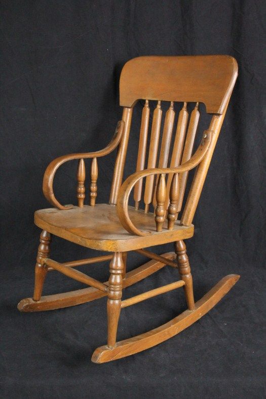 L113P Antique 1920s Oak Childs Rocking Chair Bentwood Arms Plank Seat 
