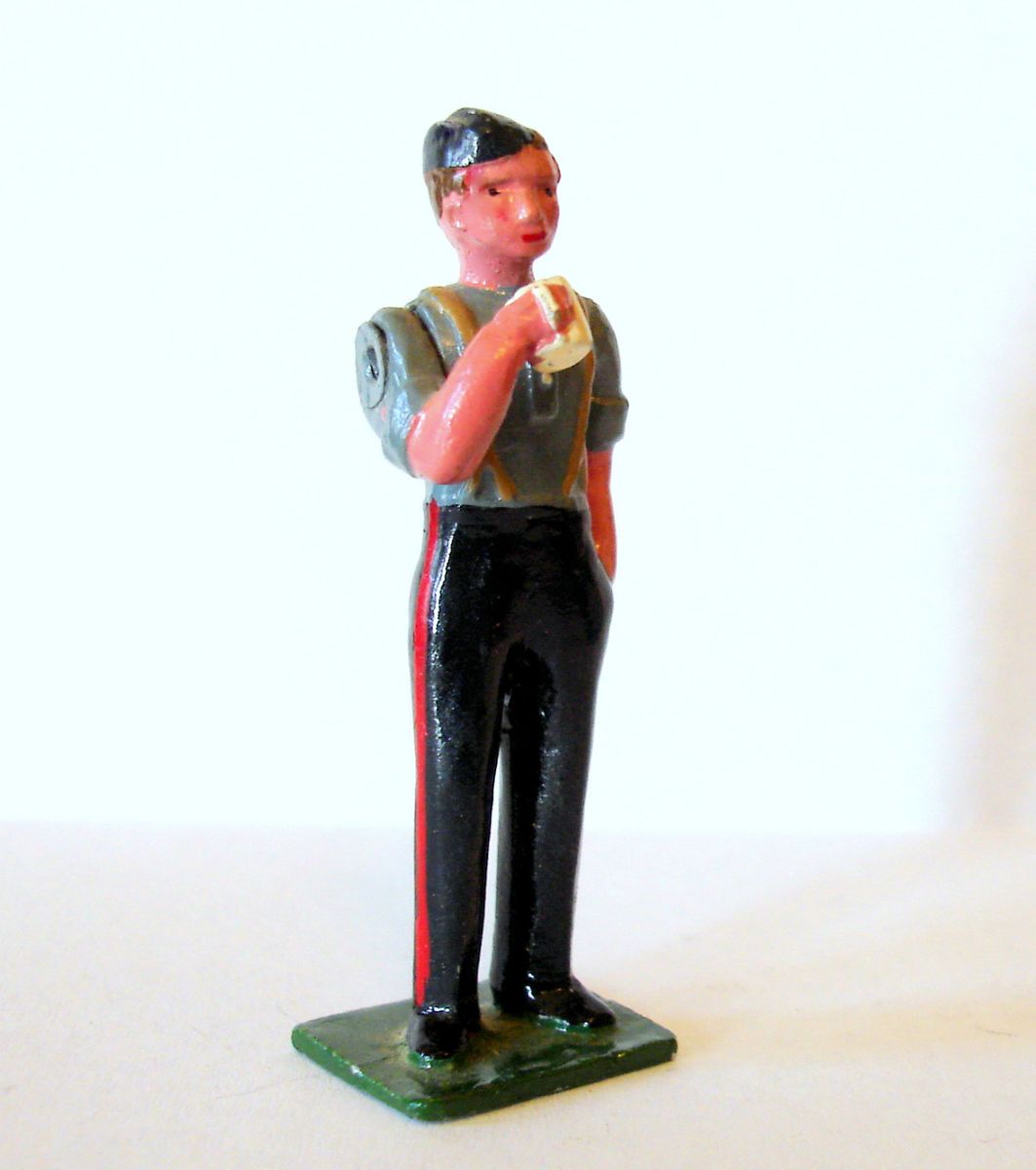 Blenheim Lead Toy Soldier with Coffee BritainsTradition Imperial