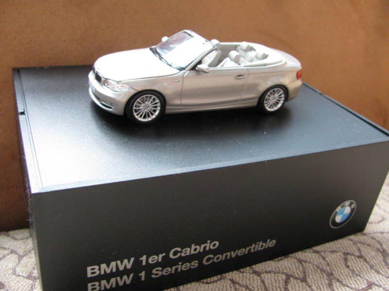 43 Minichamps BMW 1 Series Cabrio 2008 Smoke Sliver