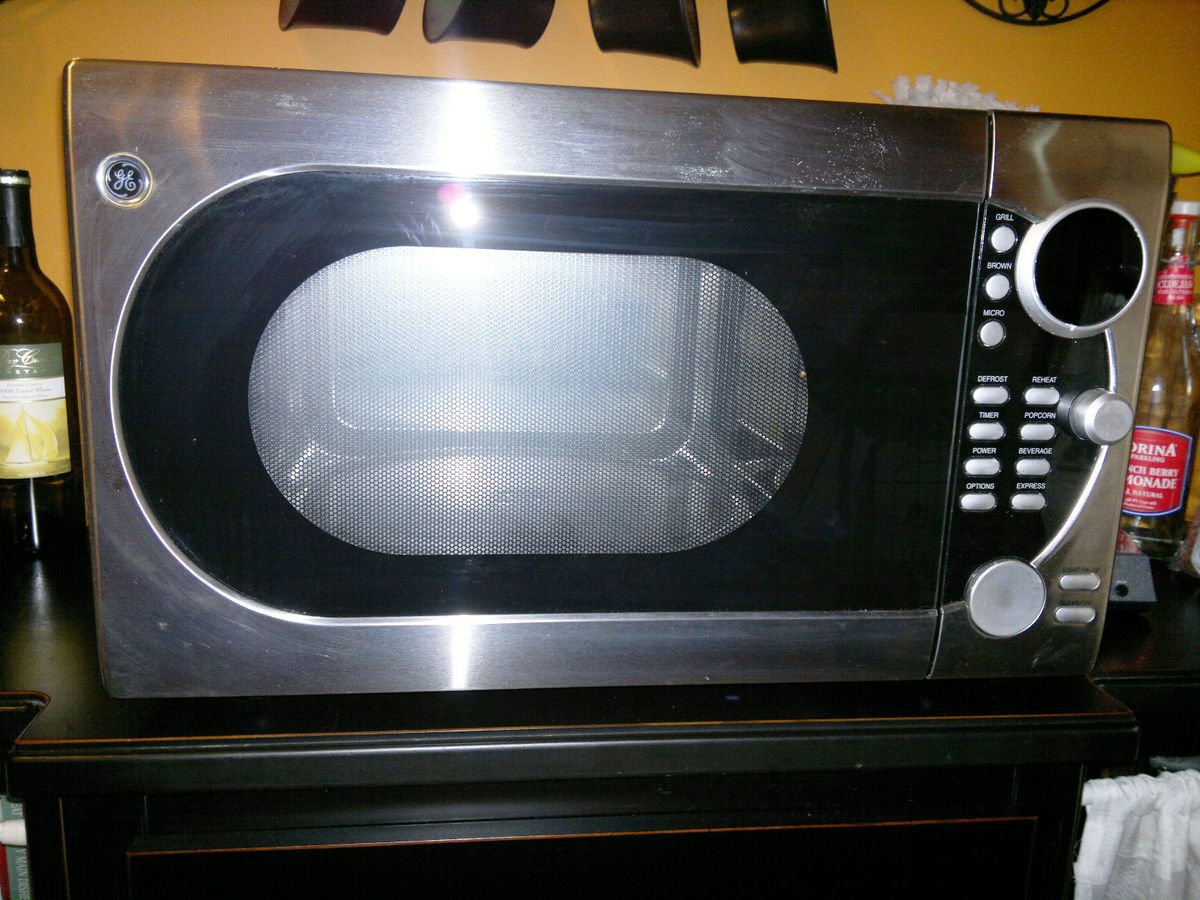 GE Microwave Oven with Dual Element Browner JES1288