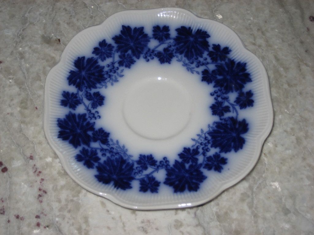 Gefle Made in Sweden Vinranka Percy Antique Saucer