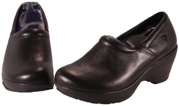 Nurse Mates Bryar Leather or Patent Leather Slip Resistant Work Clogs 