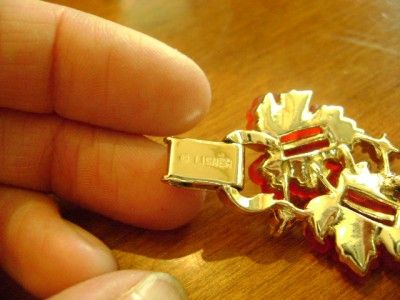 GORGEOUS LISNER BRIGHT CHERRY RED LUCITE & RHINESTONE LEAVES BRACELET 