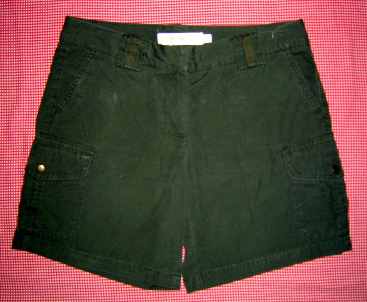   City Fit Classic Twill Broken in Chino Shorts in Green Sz 6