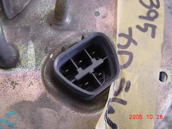 Toyota Carolla 1997 Fuel Pump 3952060