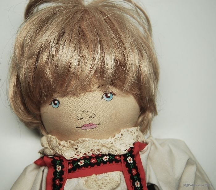 Adorable DOLLS BY PAULINE 1984 Cloth BOY DOLL 15 w/ Painted Face 