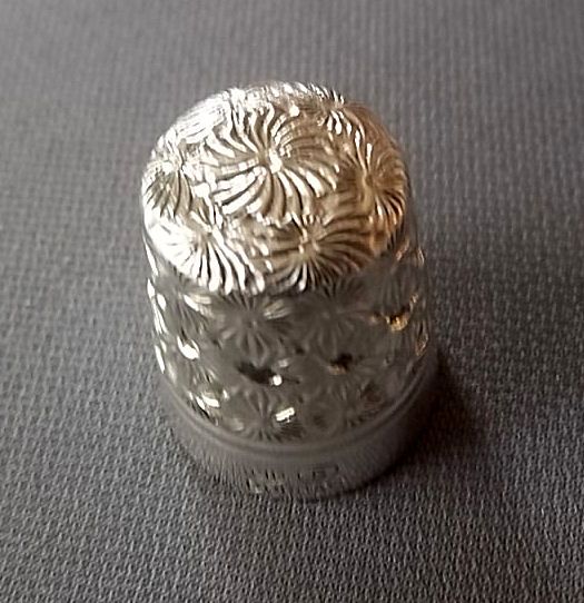 Antique Charles Dorcas Silver Thimble