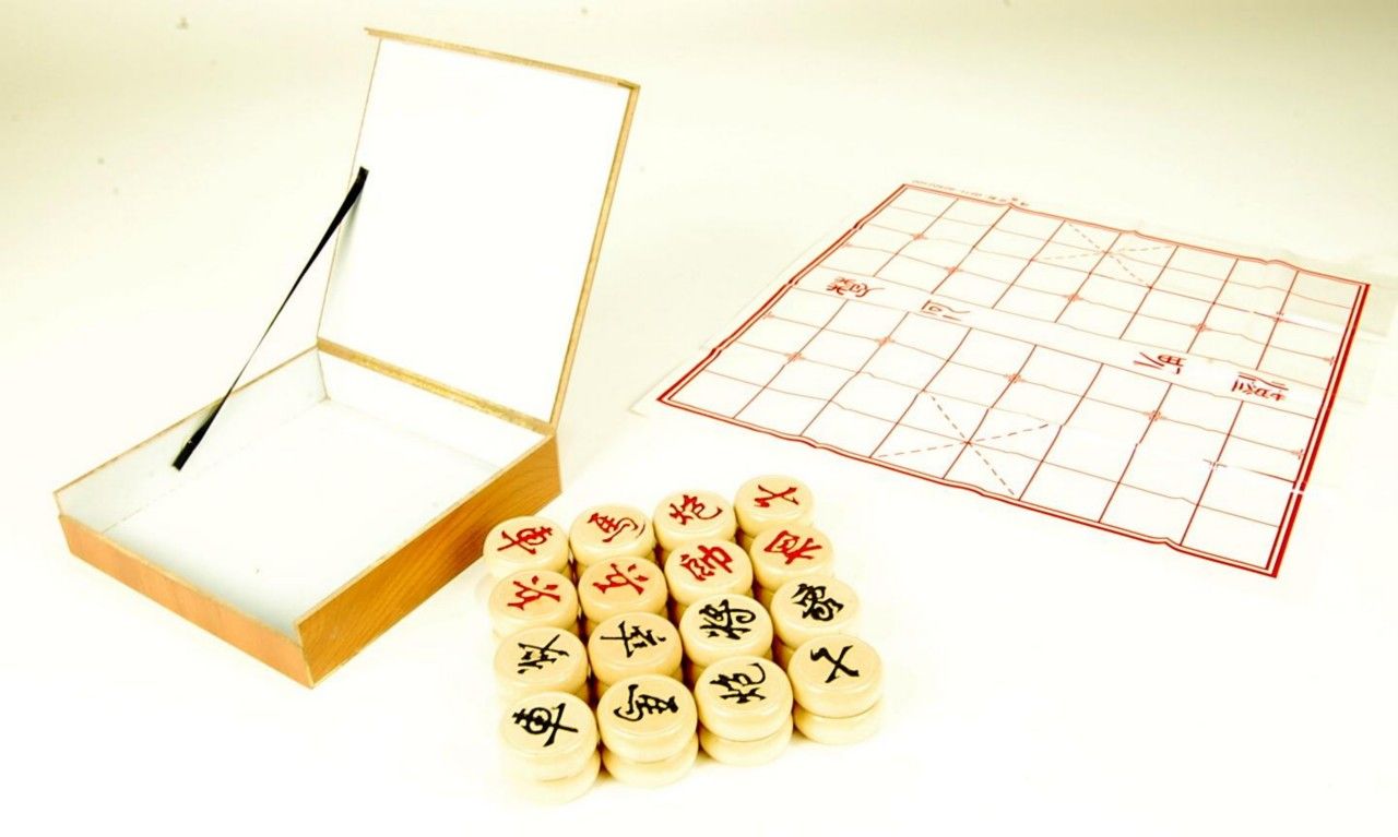 Chinese Chess Set Xiangqi Traditional Board Game Asian Novelty Travel 