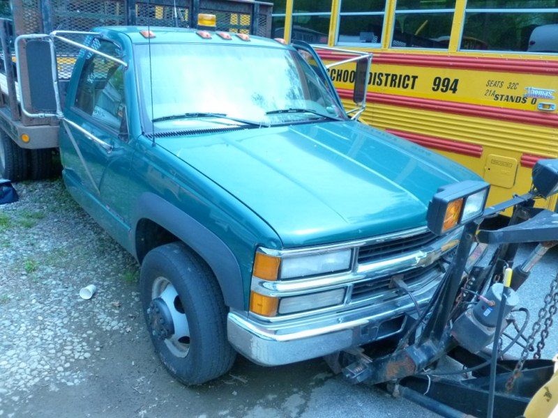 1999 Chevrolet CK3500 4WD V8 Turbo Diesel Stake Truck w 8 Plow for