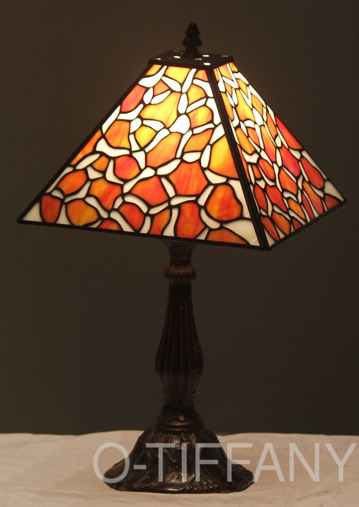 Tiffany Style Stained Glass Table Lamp Clementine w/ Metal Base