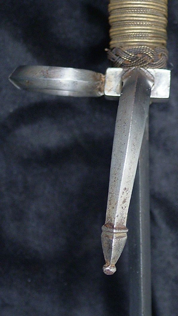 Fine Italian Left Hand Dagger Circa 1590