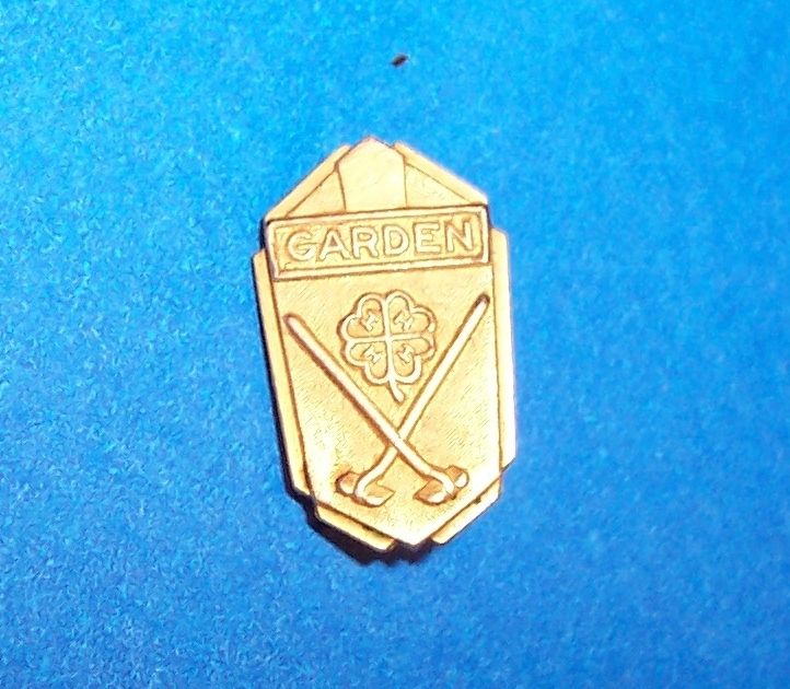 Vintage 4 H Brass County Honor Garden Pin  Roebuck in Co Op