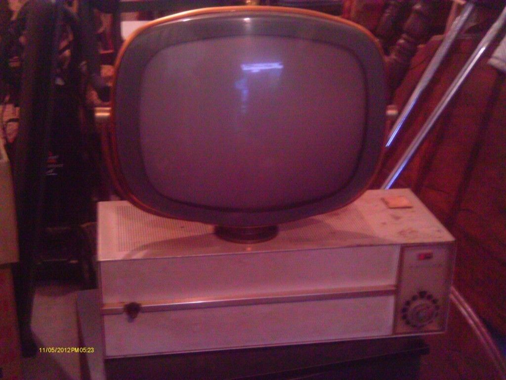 Rare Philco Predicta television