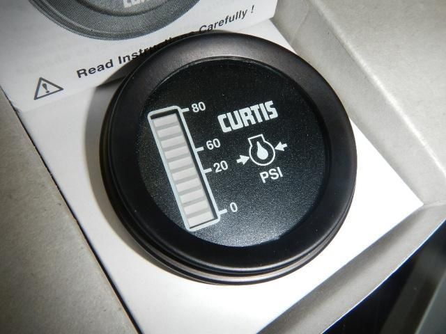 New Curtis Forklift Pressure Gauge 2113R12