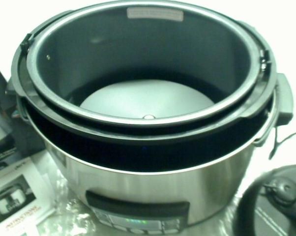 Deni 9780 Oval Shaped 8 1 2 Quart Electric Pressure Cooker