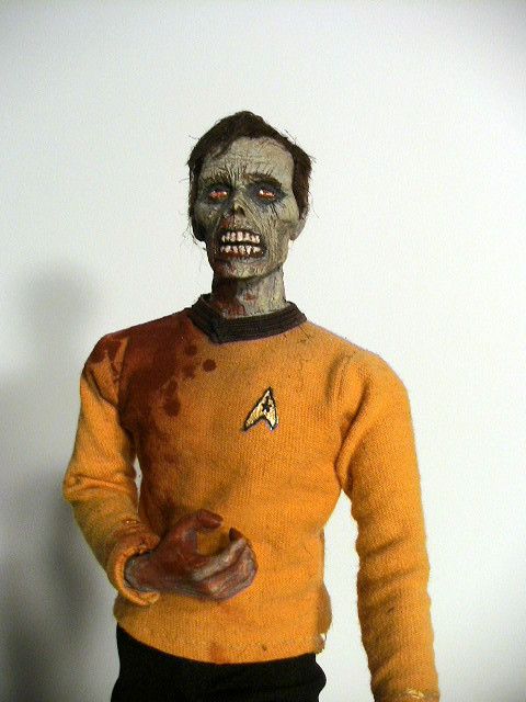 Scale 12  Custom Walking Dawn Dead Star Trek Zombie