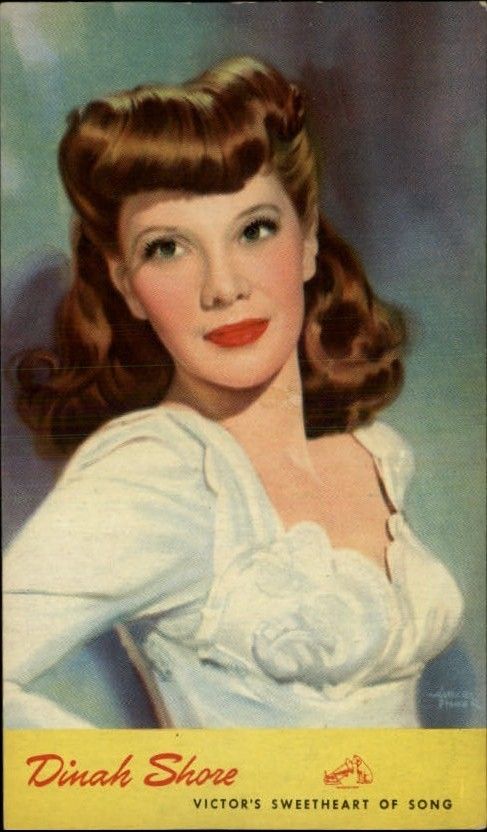 Dinah Shore Singer Victors Sweetheart of Song Postcard