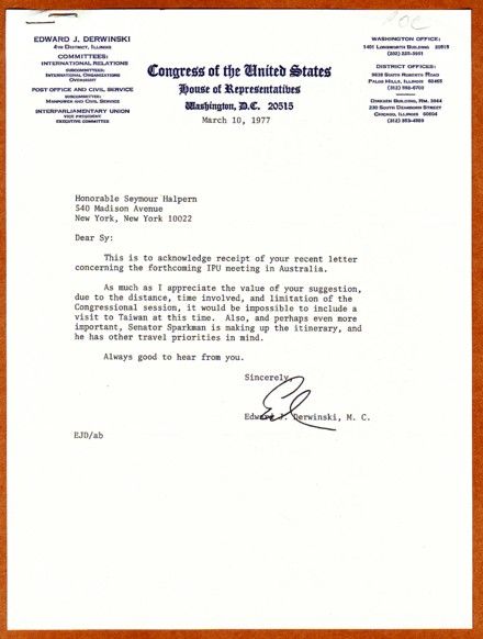 Representative Edward Derwinski 1977 Hand Signed Letter