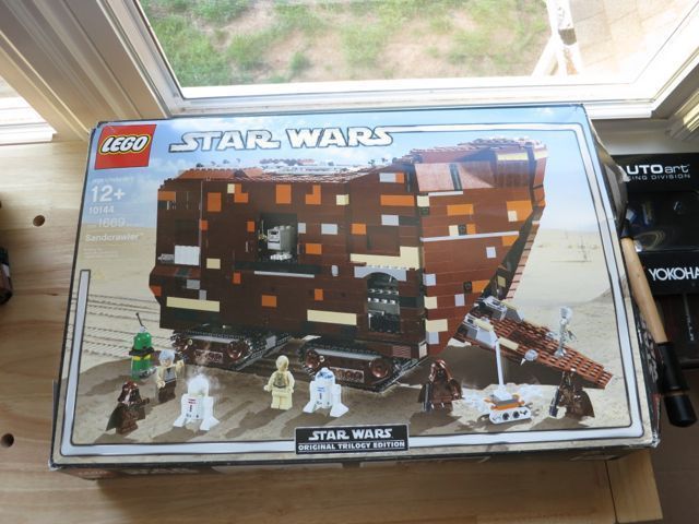 Lego 10144 Sandcrawler Long Discontinued Set