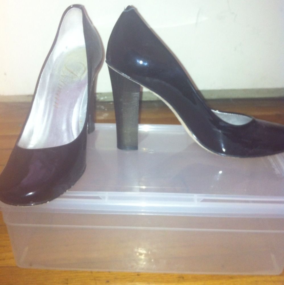 Delman Patent Leather Black Classic Pumps Sz 7 5