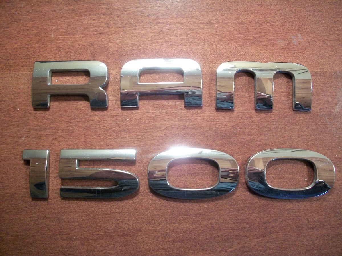 Dodge RAM 1500 Chrome Emblem 2003 2006