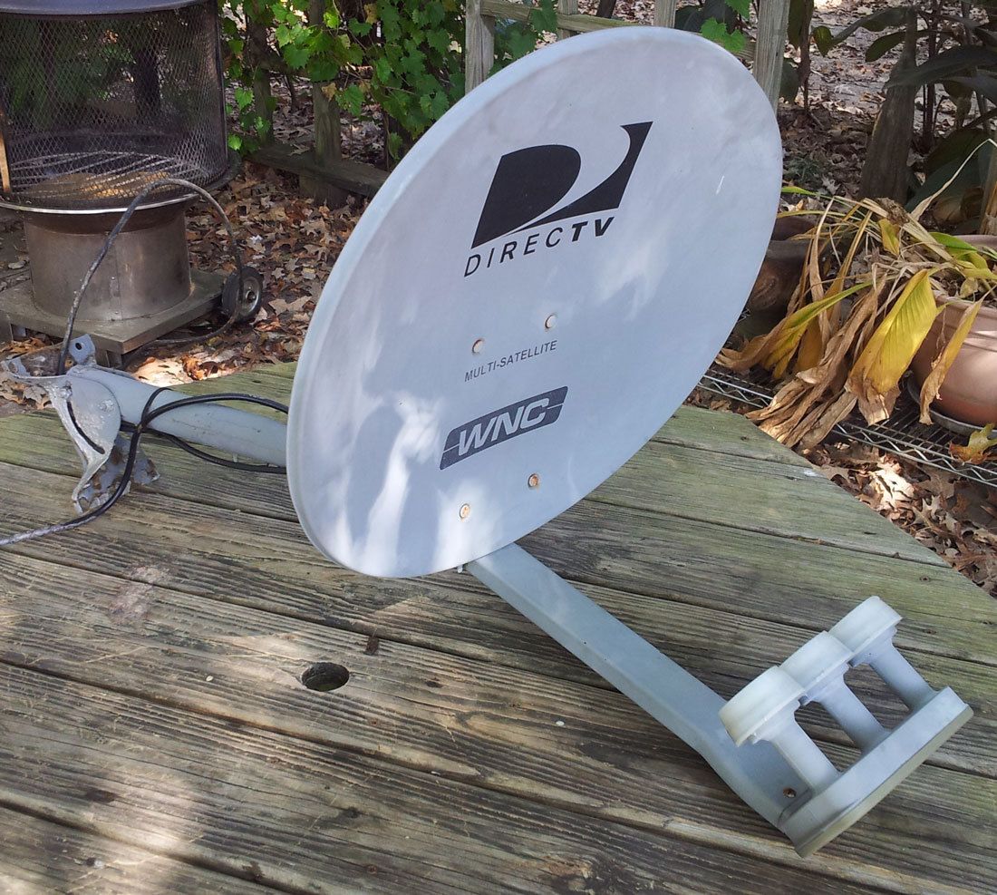 DirecTV Multi Satellite Dish Antenna with Triple LNB Model AU2 F1 18 x