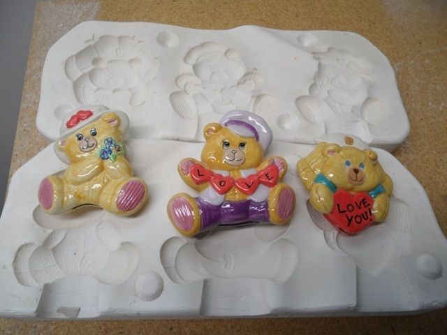 Ceramic Mold Valentine Bear Ornaments Dona Mold D1265