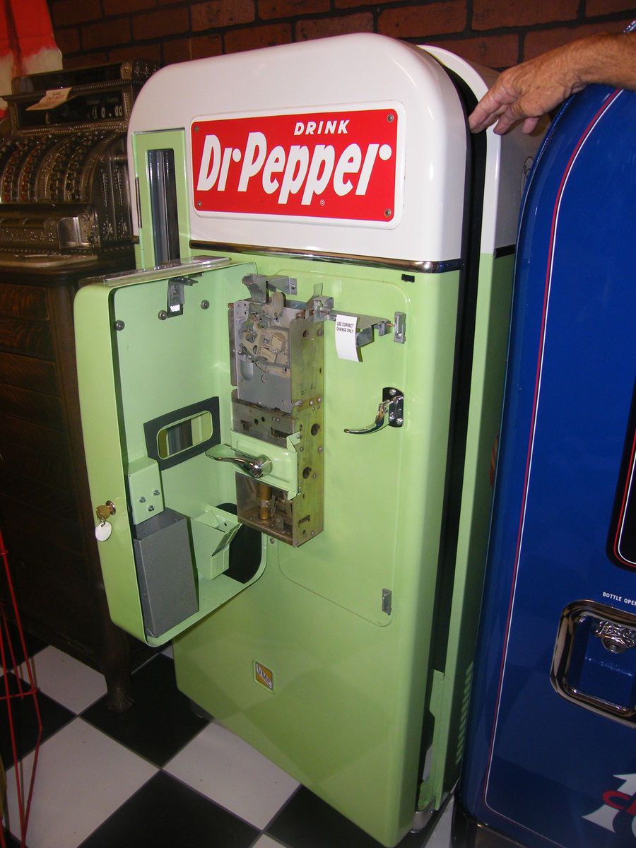  Dr Pepper 81 Antique Soda Machine