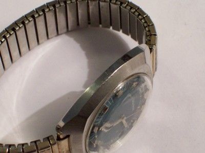 Nice Bulova Accutron 218 Wristwatch Year 1971 All Stainles Case and