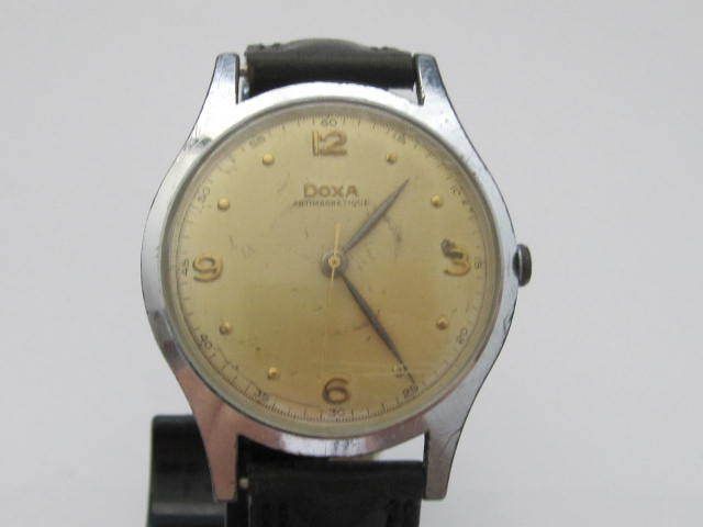 DOXA ANTIMAGNETIQUE SWISS VINTAGE MENS WATCH